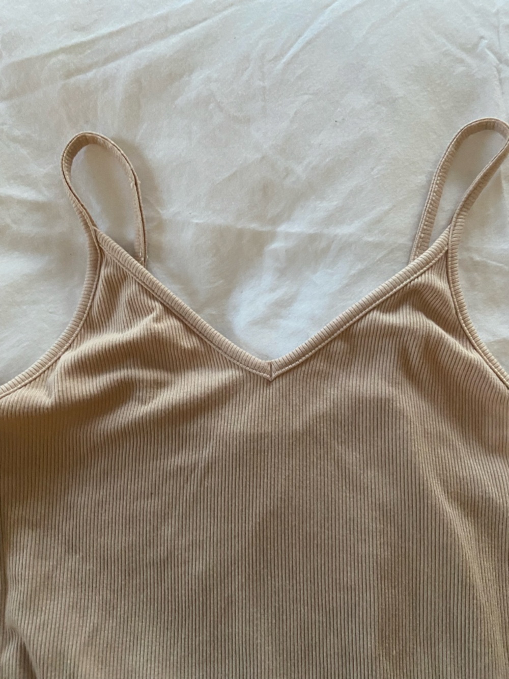 Agolde Ribbed Beige V-Neck Bodysuit - Picture 3 of 6